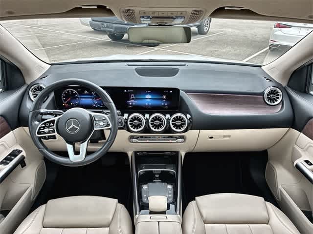 Thumbnail: 2023 Mercedes-Benz GLA - 16