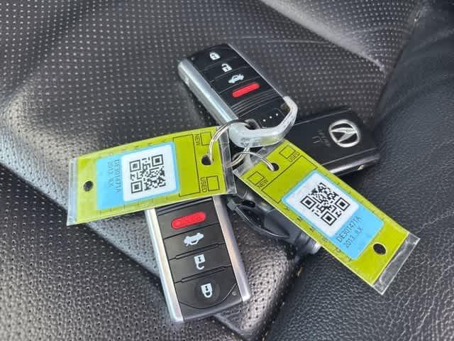 Thumbnail: 2013 Acura ILX - 23