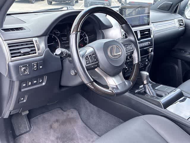 Thumbnail: 2023 Lexus GX - 3