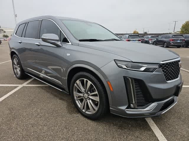 Thumbnail: 2021 Cadillac XT6 - 3