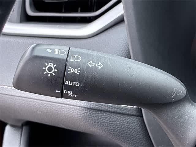 Thumbnail: 2022 Toyota RAV4 - 29