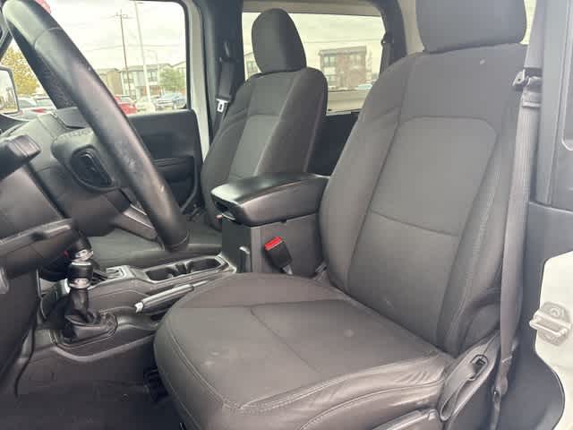 Thumbnail: 2021 Jeep Wrangler - 20