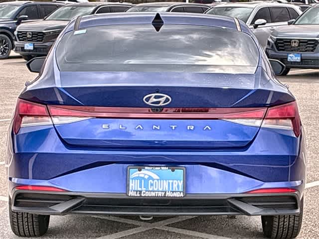Thumbnail: 2021 Hyundai Elantra - 5