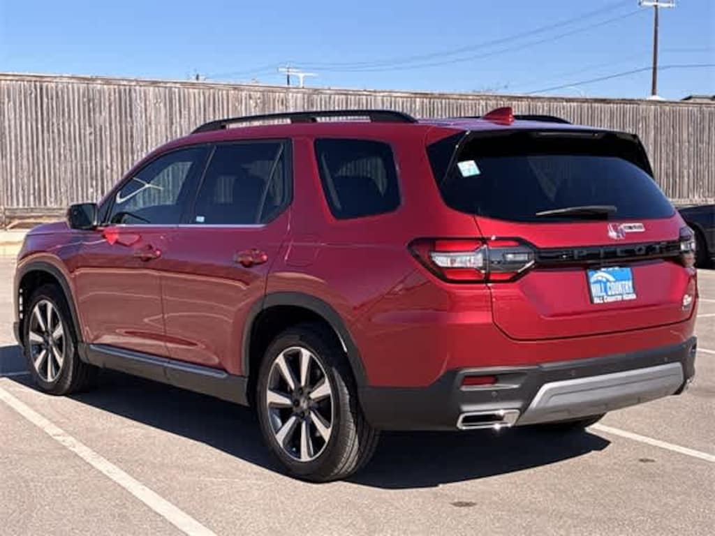 Certified 2025 Honda Pilot Touring SUV