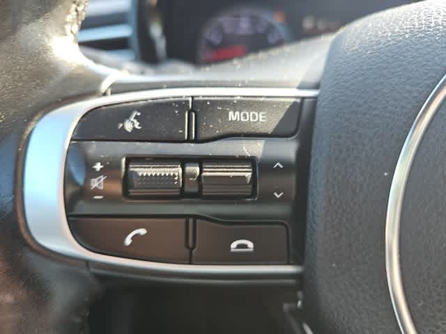 Thumbnail: 2022 Kia K5 - 15