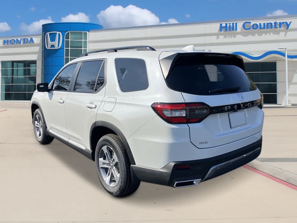 Thumbnail: 2026 Honda Pilot - 3