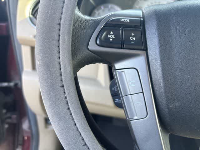 Thumbnail: 2012 Honda Pilot - 11