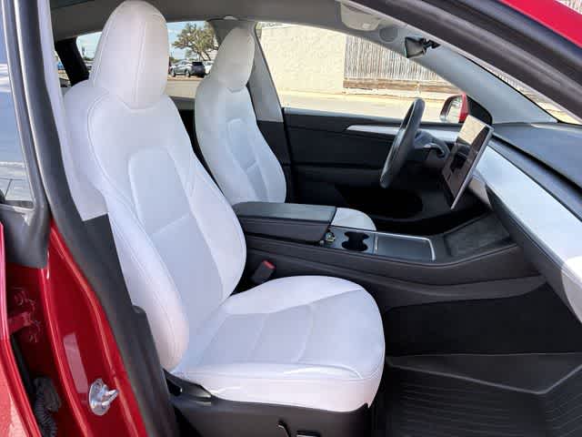 Thumbnail: 2023 Tesla Model Y - 24