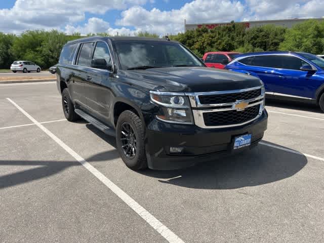 Thumbnail: 2016 Chevrolet Suburban - 7