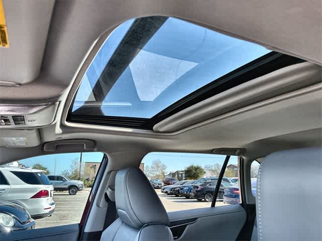 Thumbnail: 2024 Toyota RAV4 - 26