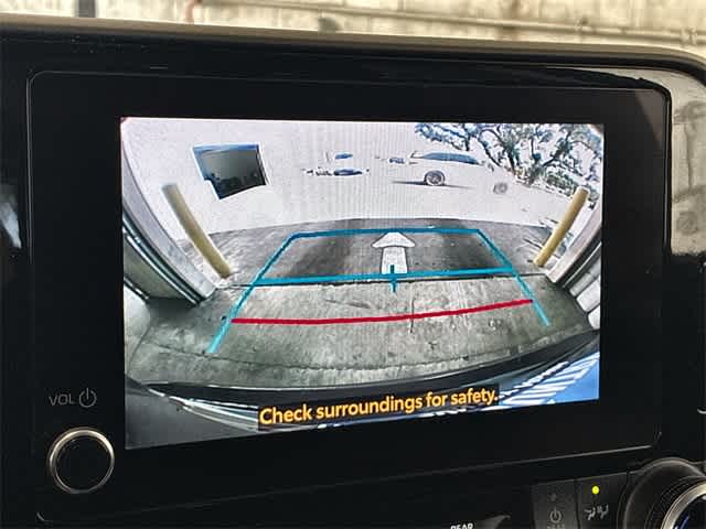 Thumbnail: 2023 Toyota Highlander - 30