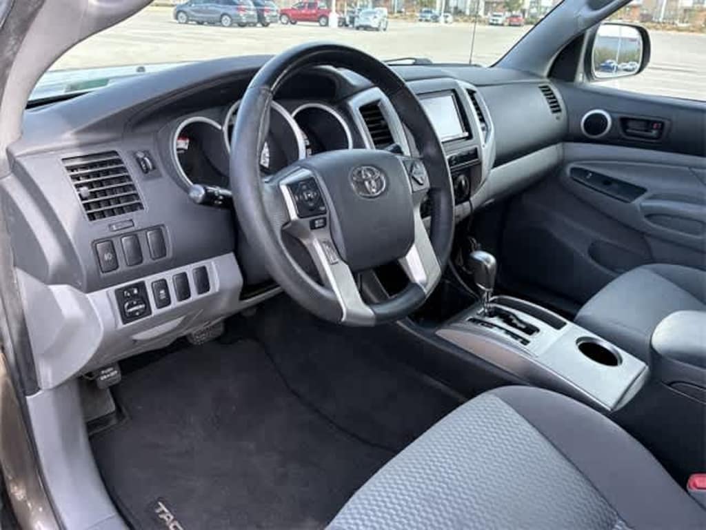 Used 2014 Toyota Tacoma PreRunner V6 Truck Double Cab