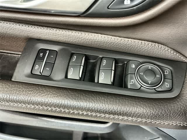 Thumbnail: 2022 GMC Yukon - 40