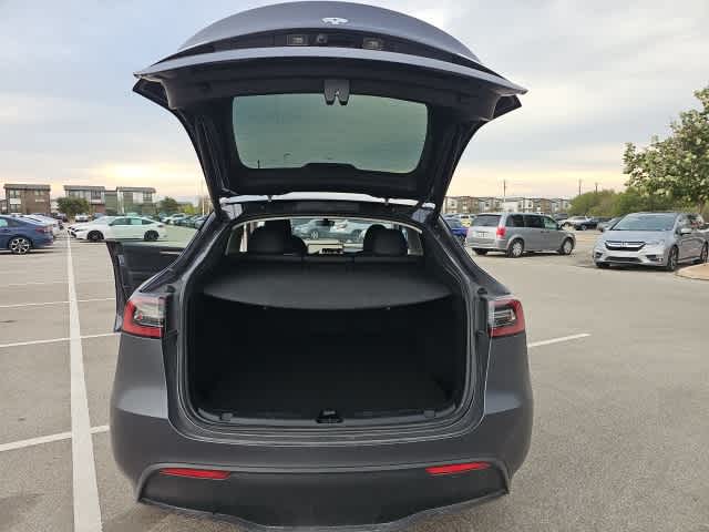 Thumbnail: 2023 Tesla Model Y - 15