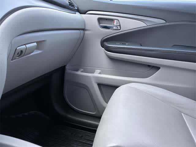 Thumbnail: 2021 Honda Pilot - 33