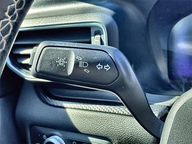 Thumbnail: 2020 Ford Explorer - 29