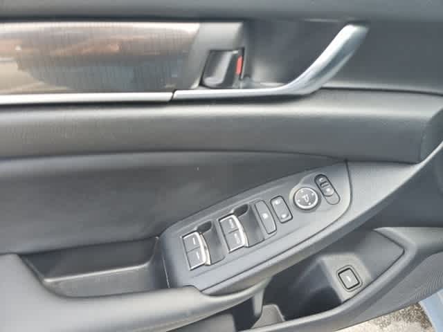 Thumbnail: 2022 Honda Accord - 10