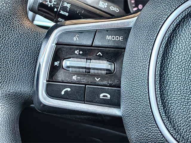 Thumbnail: 2023 Kia Sorento - 24