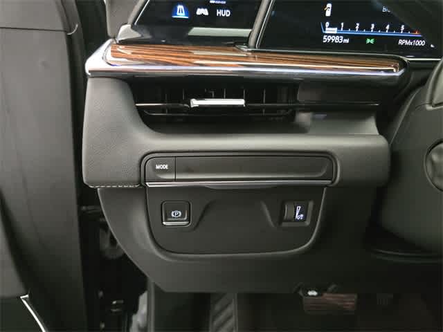 2023 Cadillac Escalade Premium Luxury 41