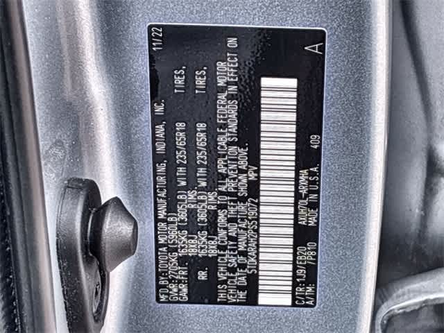 Thumbnail: 2023 Toyota Highlander - 39