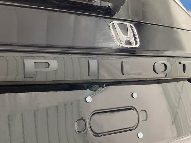 Thumbnail: 2025 Honda Pilot - 9