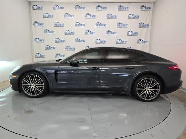 Thumbnail: 2019 Porsche Panamera - 3