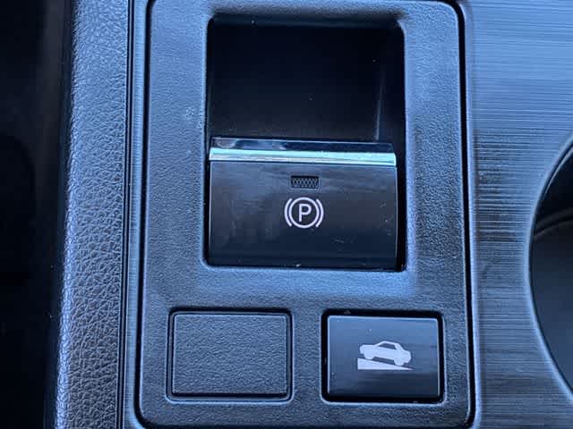 Thumbnail: 2019 Subaru Legacy - 41