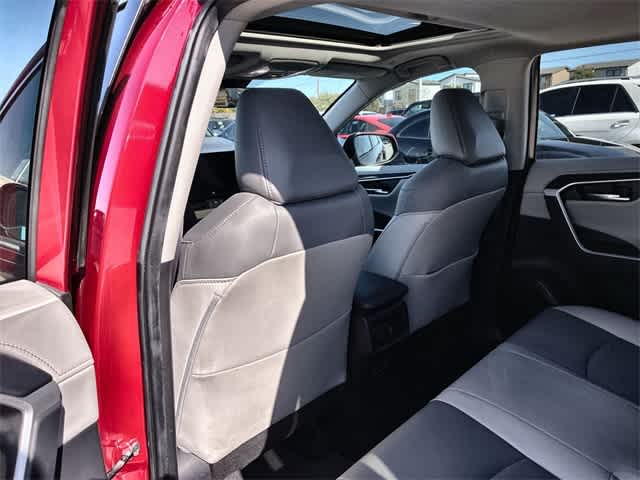 Thumbnail: 2024 Toyota RAV4 - 25