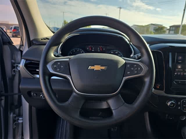 Thumbnail: 2021 Chevrolet Traverse - 23