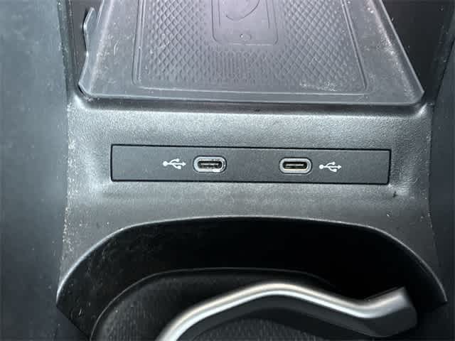 Thumbnail: 2021 Volkswagen ID.4 - 33