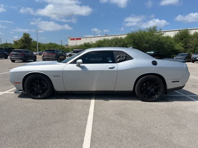 Thumbnail: 2021 Dodge Challenger - 2