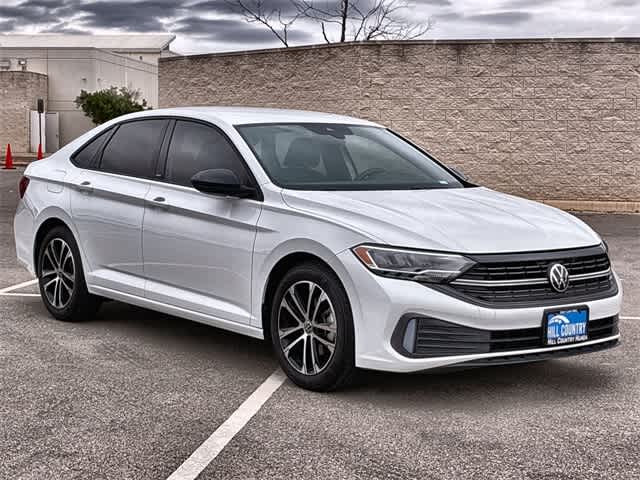 Thumbnail: 2023 Volkswagen Jetta - 8