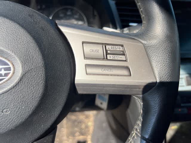 Thumbnail: 2011 Subaru Outback - 11