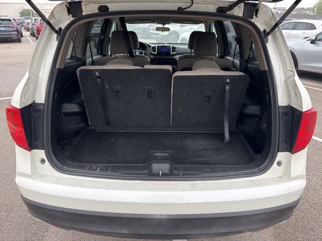 Thumbnail: 2016 Honda Pilot - 25