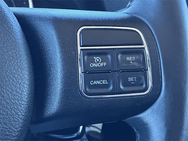 Thumbnail: 2015 Jeep Wrangler - 27