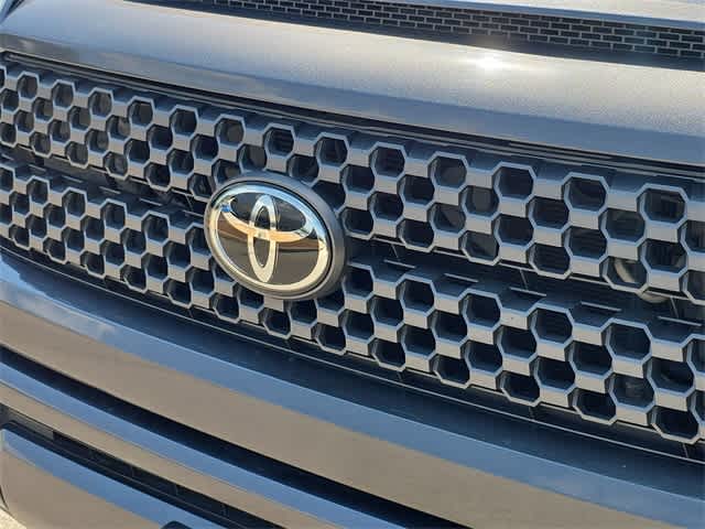 Thumbnail: 2017 Toyota Tundra - 12