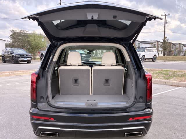 Thumbnail: 2021 Cadillac XT6 - 37