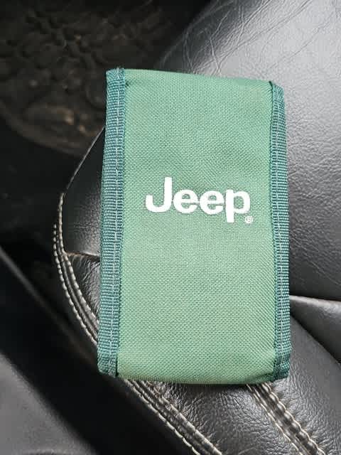 Thumbnail: 2016 Jeep Wrangler - 15