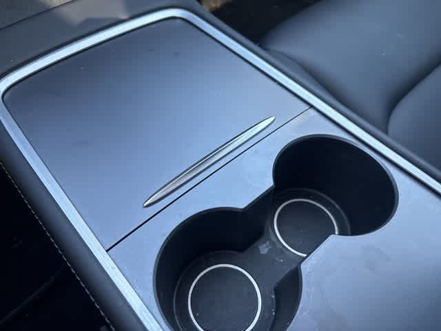 Thumbnail: 2023 Tesla Model 3 - 17