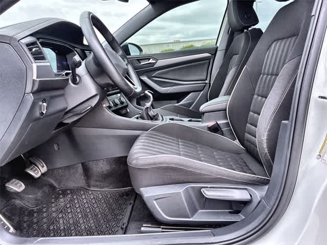 Thumbnail: 2023 Volkswagen Jetta - 18