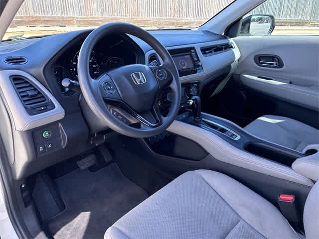 Thumbnail: 2017 Honda HR-V - 2