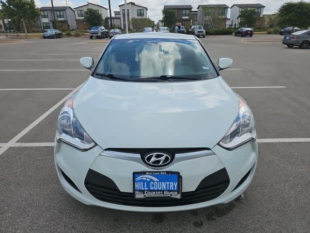 Thumbnail: 2016 Hyundai Veloster - 2