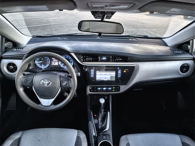 Thumbnail: 2017 Toyota Corolla - 16