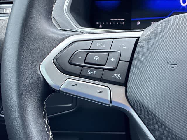 Thumbnail: 2023 Volkswagen Tiguan - 24