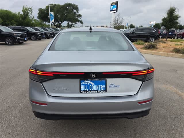 2025 Honda Accord SE 6
