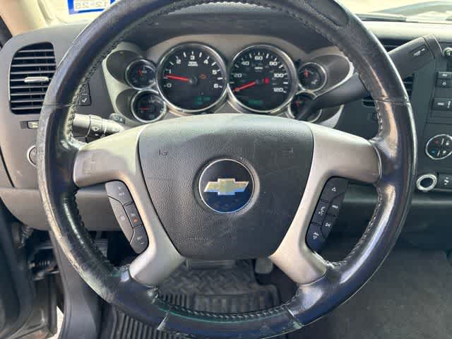 Thumbnail: 2011 Chevrolet Silverado 1500 - 14