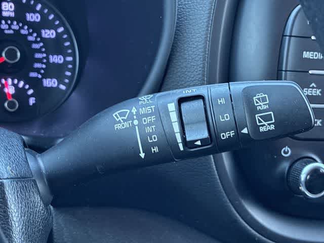 Thumbnail: 2021 Kia Soul - 32