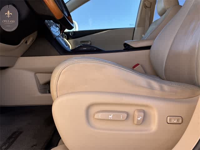 Thumbnail: 2012 Lexus RX - 18