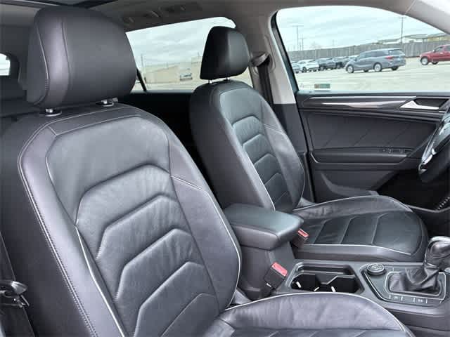 Thumbnail: 2019 Volkswagen Tiguan - 24