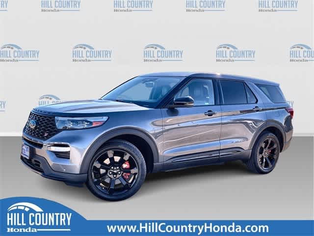 2022 Ford Explorer ST's photo